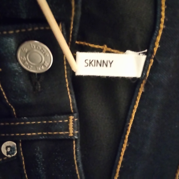 Rag & Bone - Picture 12 of 12